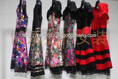 广州珈*2013秋冬女装库存批发 机遇与挑战并存