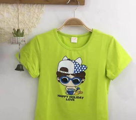 咸阳地摊服装批发市场 小本创业者的宝藏与时尚潮流的前哨