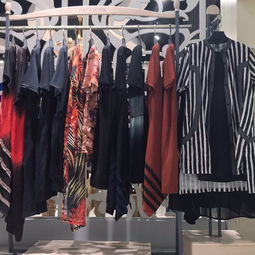 常熟丽贝卡尾货服装批发 经典品牌折扣女装的首选地